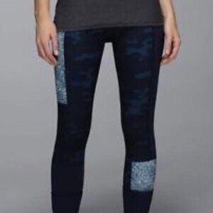 Lululemon Women 10 Wunder Under Sashiko Inkwell Camo Leggings Pocket Blue Black